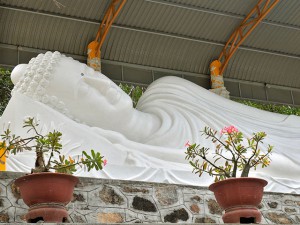 Vietnam, Vung Tau, Pagoda, Reclining Buddha Вьетнам, Вунгтау, Пагода, Лежащий Будда